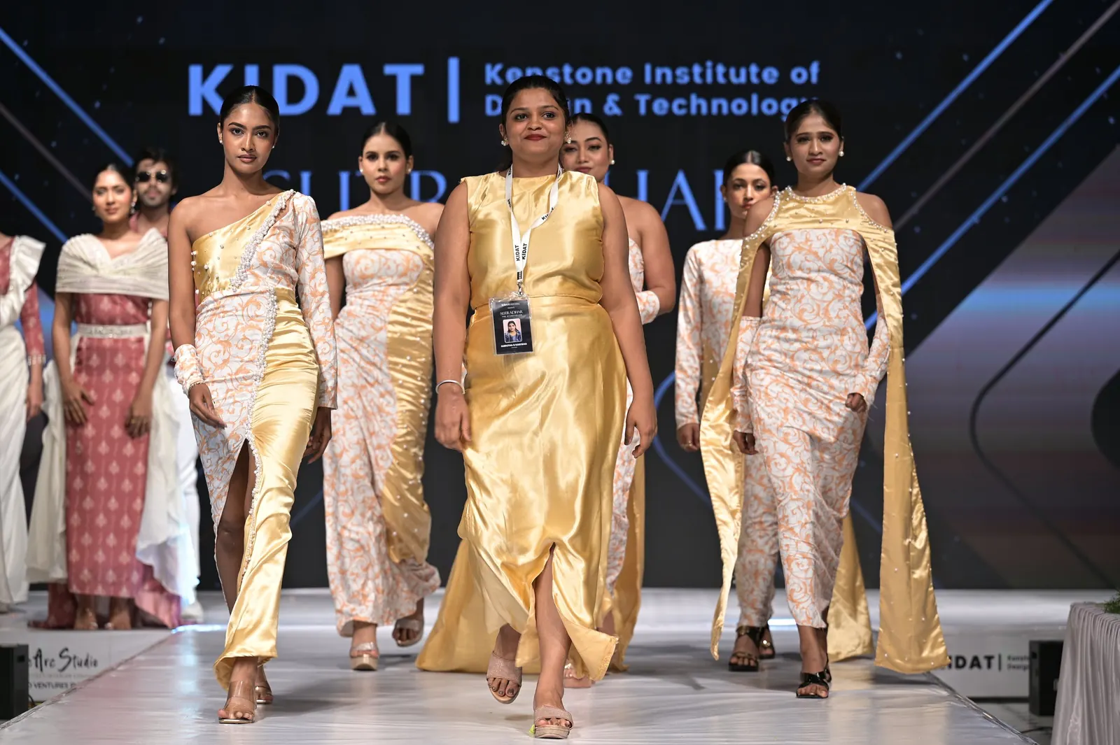 Runway look by Amrutha at Sutradhar 2025