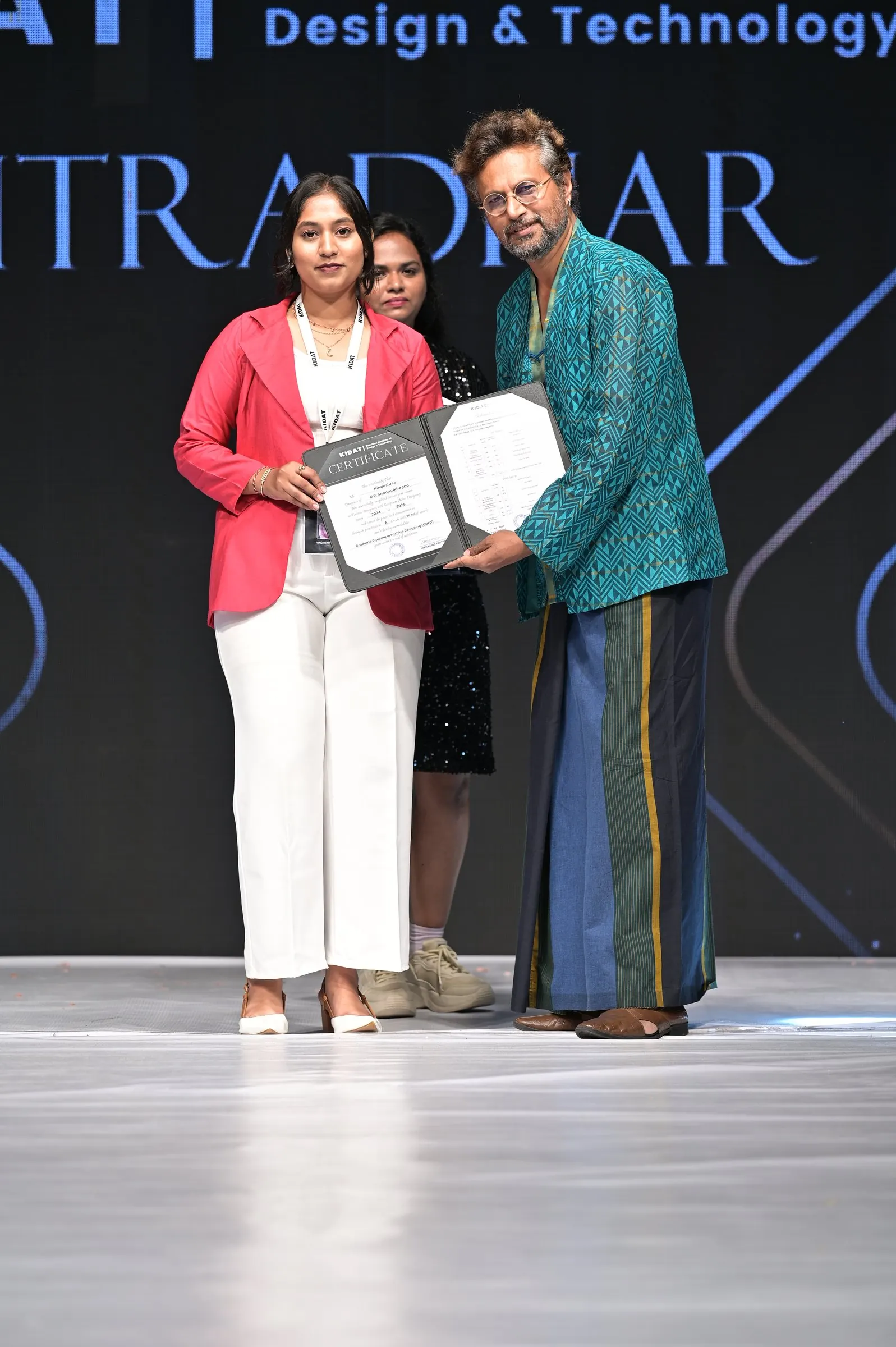 Hindhushree on stage at Sutradhar 2025