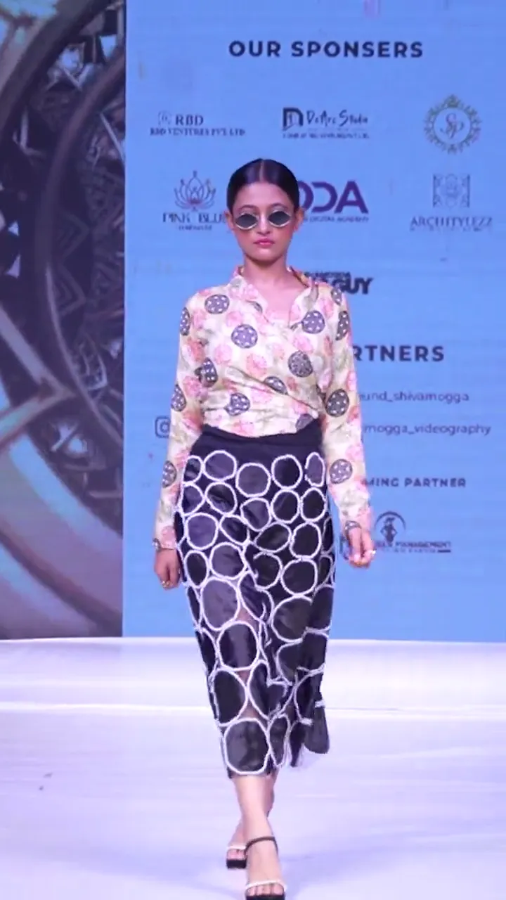 Sahana's collection on the Sutradhar 2025 runway