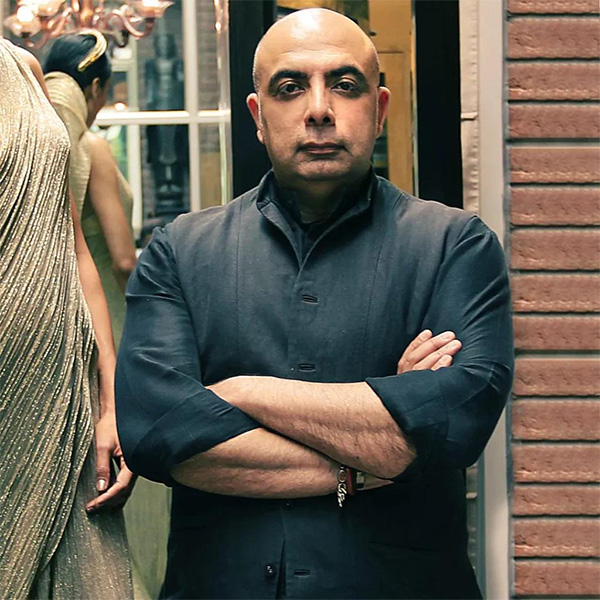 Tarun Tahiliani Top Fashion Designer